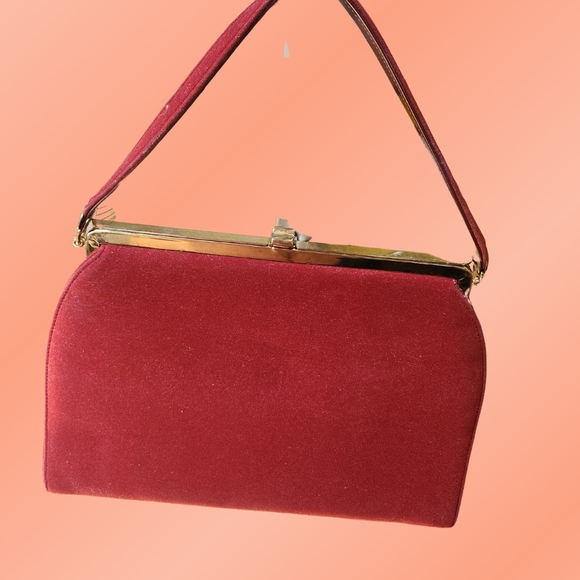 Handbags - Elegant Red Handbag